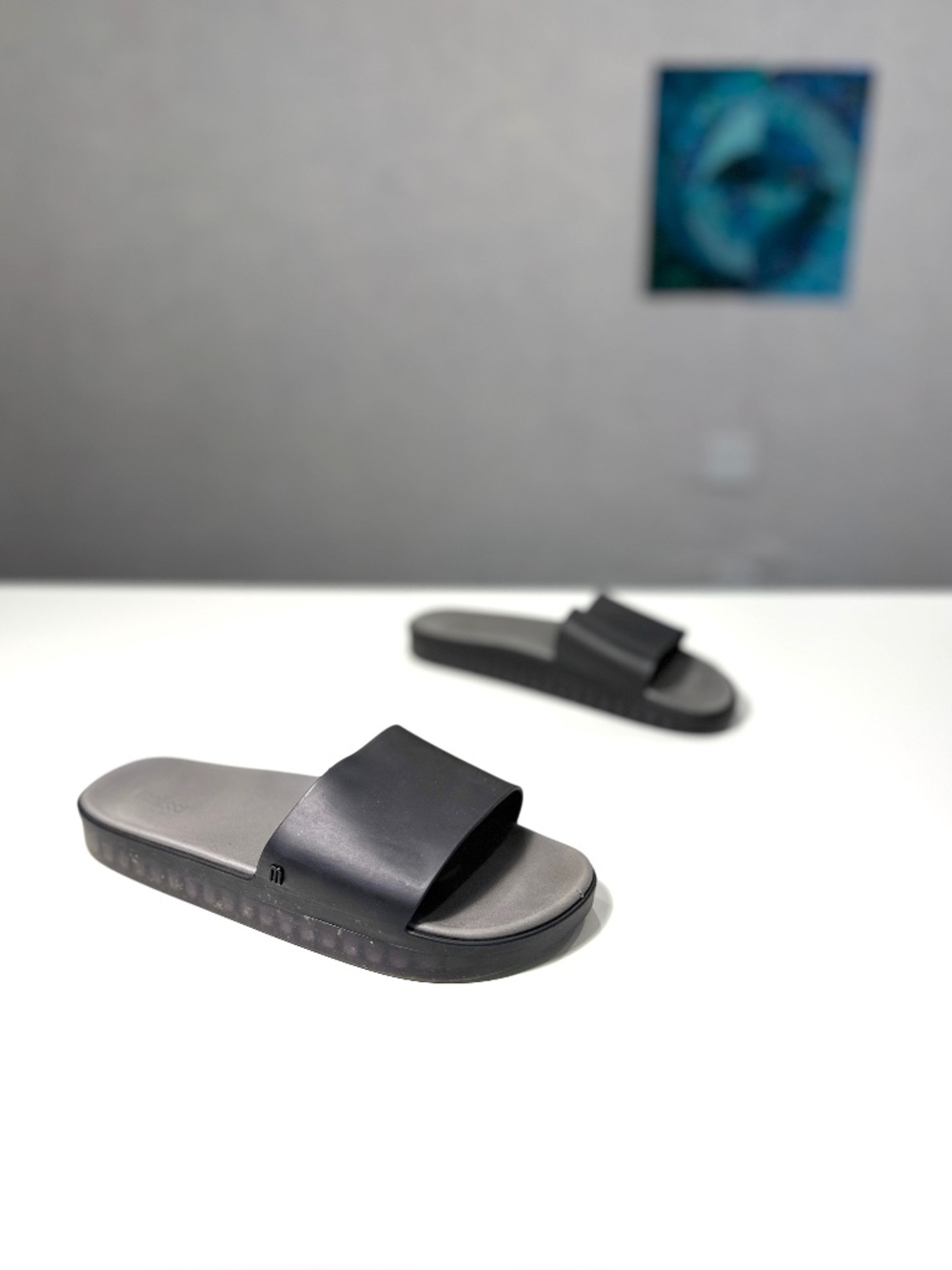 Melissa Size 9 Beach Sandal in Black and Grey